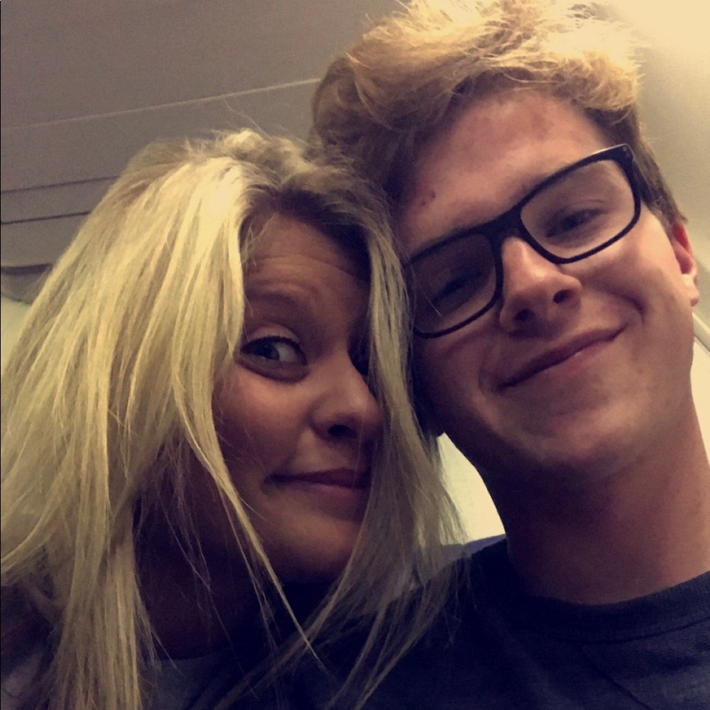 Meet your Posher, Abby